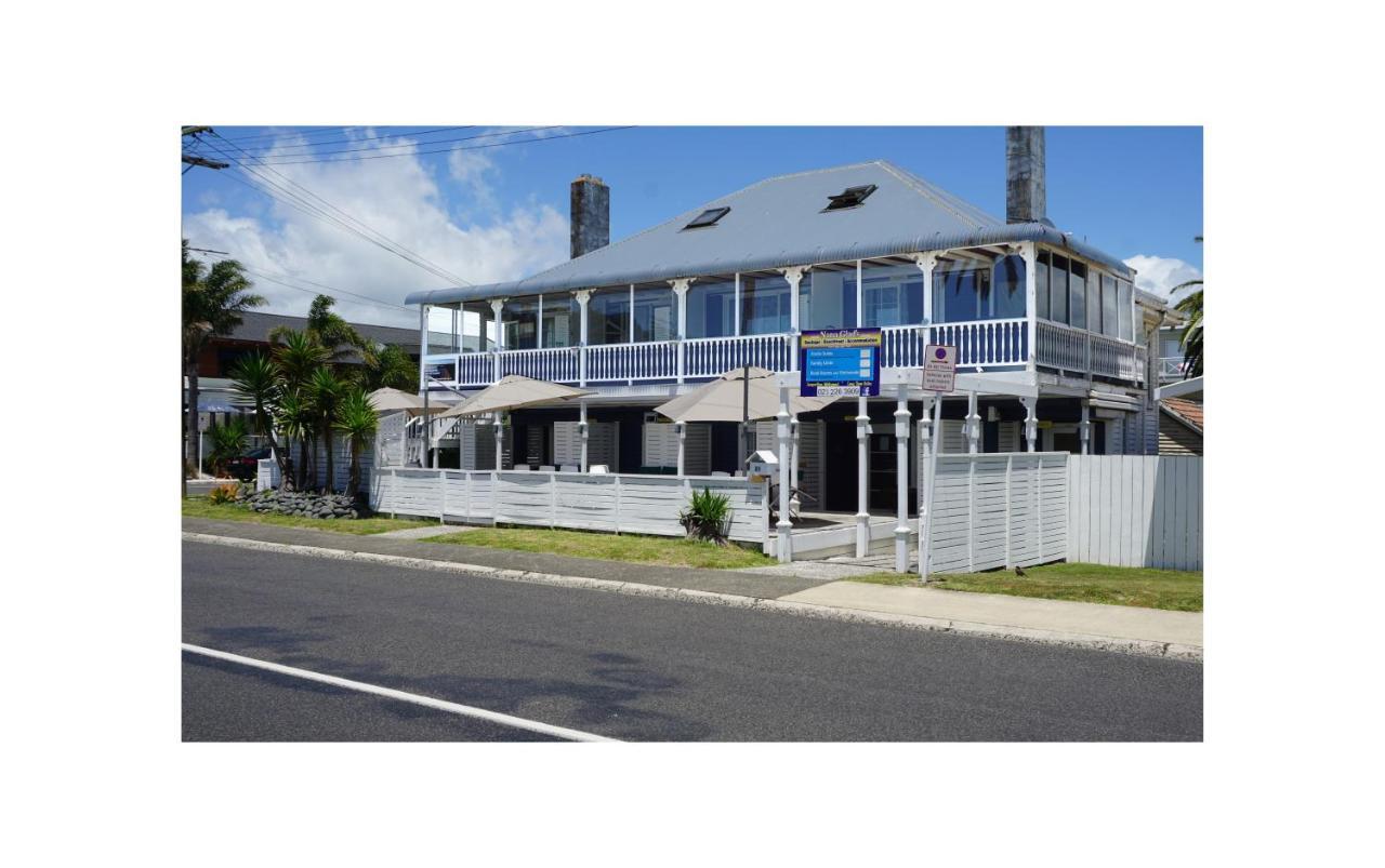Nana Glads Beachfront Accommodation Whitianga Eksteriør bilde