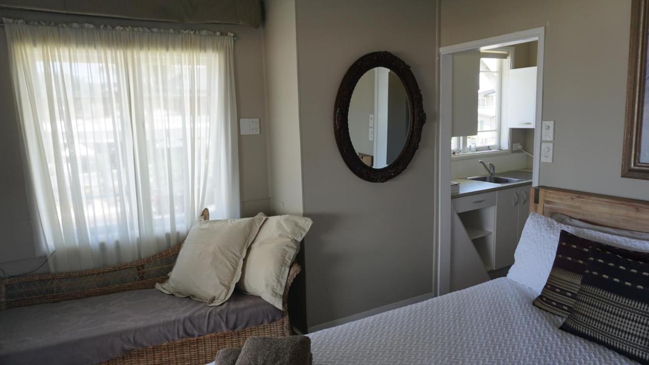 Nana Glads Beachfront Accommodation Whitianga Eksteriør bilde